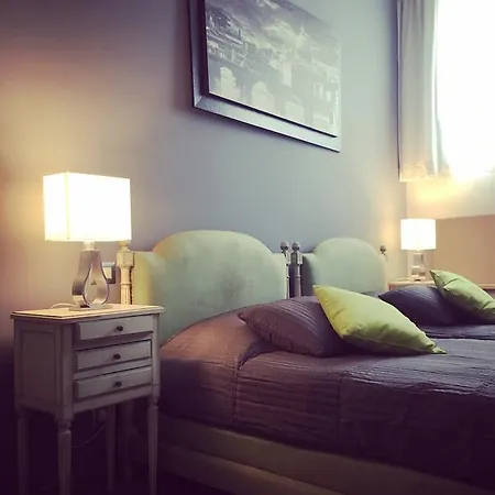 招待所 卡若卡拉租赁旅馆 *